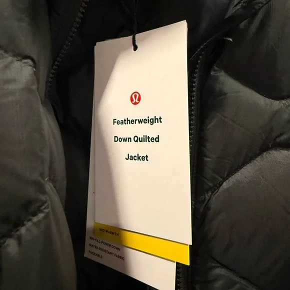 Lululemon Featherweight Black Down Quilted Puffer Jacket - Medium - Picture 3 of 6